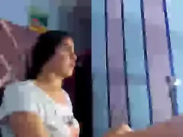 Nathacha_bliss  live sex cam