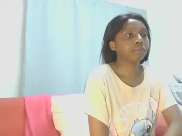 Sexxybella27  live sex cam