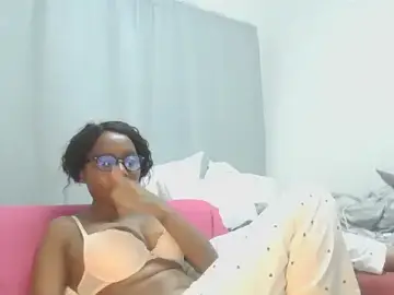 Sexxybella27  live sex cam