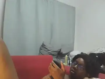 Sexxybella27  live sex cam