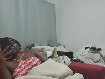 Sexxybella27  live sex cam