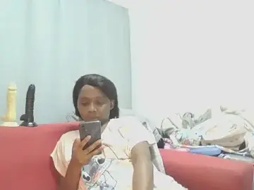 Sexxybella27  live sex cam