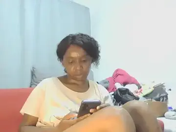 Sexxybella27  live sex cam