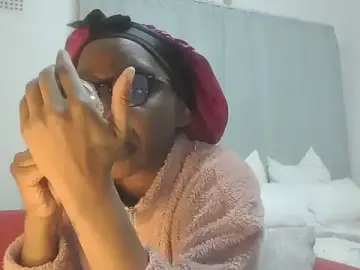Sexxybella27  live sex cam