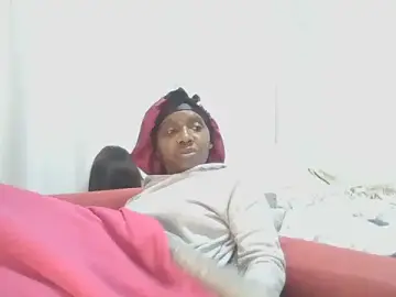 Sexxybella27  live sex cam