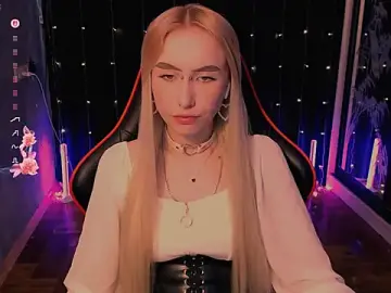 Crybambi  live sex cam