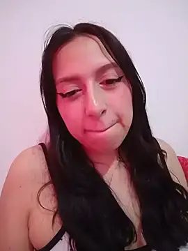 AlondraaGomez33  live sex cam