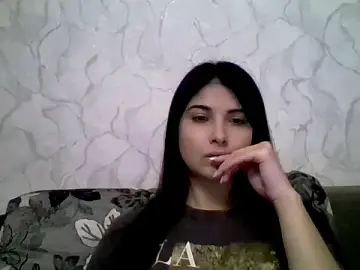 Arina-365  live sex cam