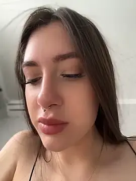BOOMFOXY  live sex cam