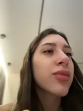 BOOMFOXY  live sex cam