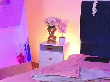 Cherry_vex_  live sex cam