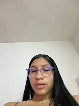 Danaeluxe  live sex cam