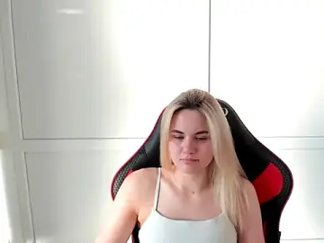 Emma_starrs_  live sex cam