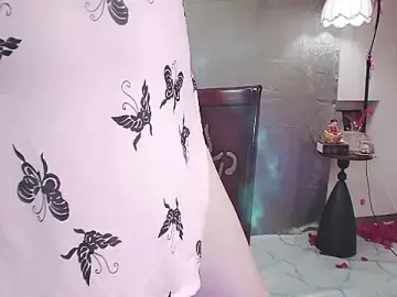 R-hamburger11  live sex cam