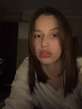 Alisochkahorny_  live sex cam