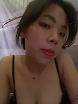 Ivy_baby22  live sex cam