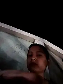 Riya_7888  live sex cam