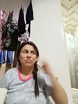 Vanessa-titisM  live sex cam