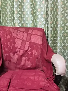 Yours_anuu  live sex cam