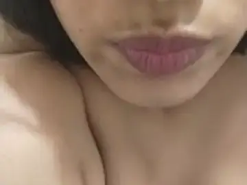 Yours_simran00  live sex cam