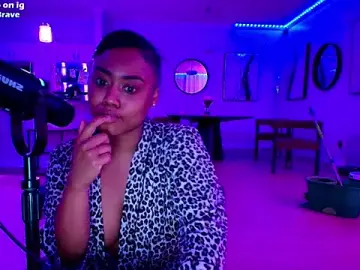 BriannaBrave  live sex cam