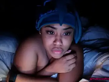 BriannaBrave  live sex cam