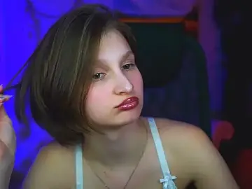 EllaHorton  live sex cam