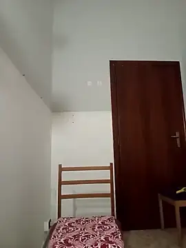 Ladyporca91  live sex cam