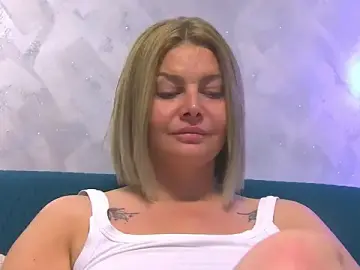 RissaRheys  live sex cam