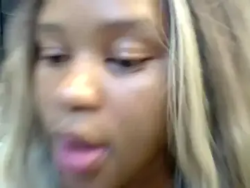 SexyBaddieXXX  live sex cam