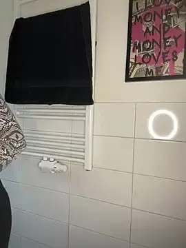 ZoeYoungxx  live sex cam