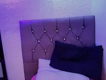 Andrea_lovely  live sex cam