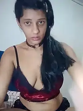 Divinabb  live sex cam