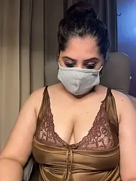 Gurleen_kirat  live sex cam