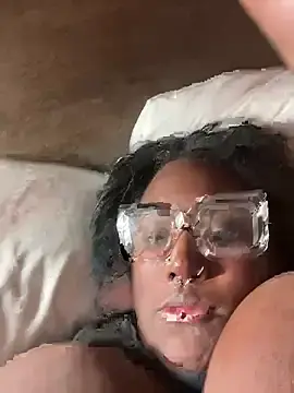 Cocomamii1  live sex cam