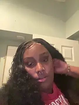 Cocomamii1  live sex cam