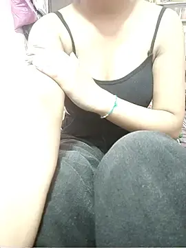 Hot_jeery11  live sex cam
