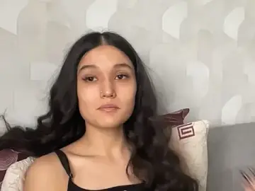 LisetteParajon  live sex cam