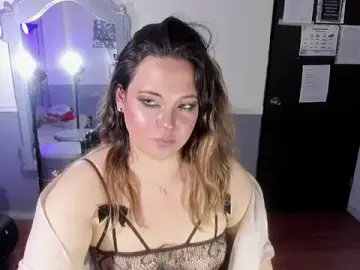 Lucy_jones__  live sex cam