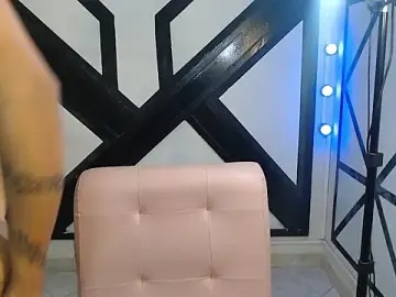 Julieta_fn  live sex cam