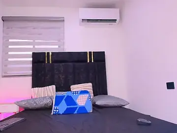 Sara_ck  live sex cam