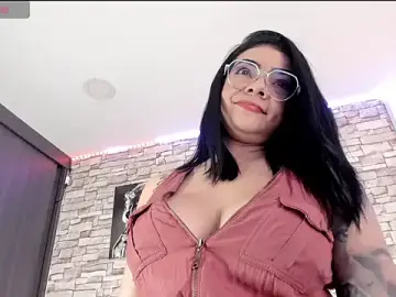 Sofiaalarson  live sex cam