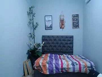 Kiara1Jimenez  live sex cam