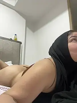 Layla_kaderr  live sex cam