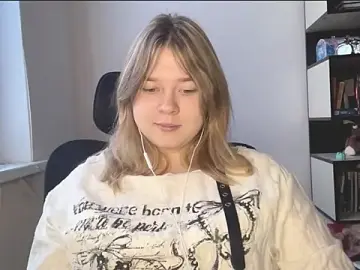 TomikoPfau  live sex cam