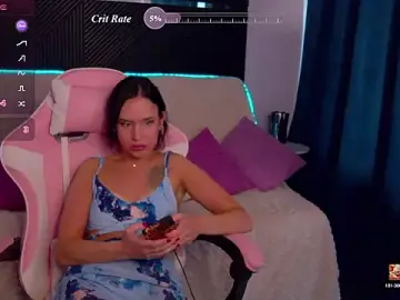 VickyKisss  live sex cam