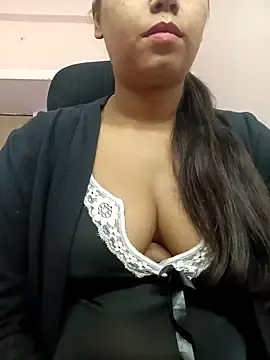 Aliya2580  live sex cam