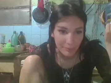 Giuly666  live sex cam