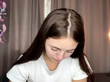 LoraDavi  live sex cam