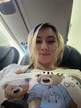 MaryDeniro  live sex cam
